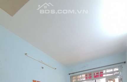 Bán Gấp Nhà Đường Ba Đình Quận 8 Gần Mặt Tiền, 21.5m2, 2 Tầng chỉ 2,2 Tỷ